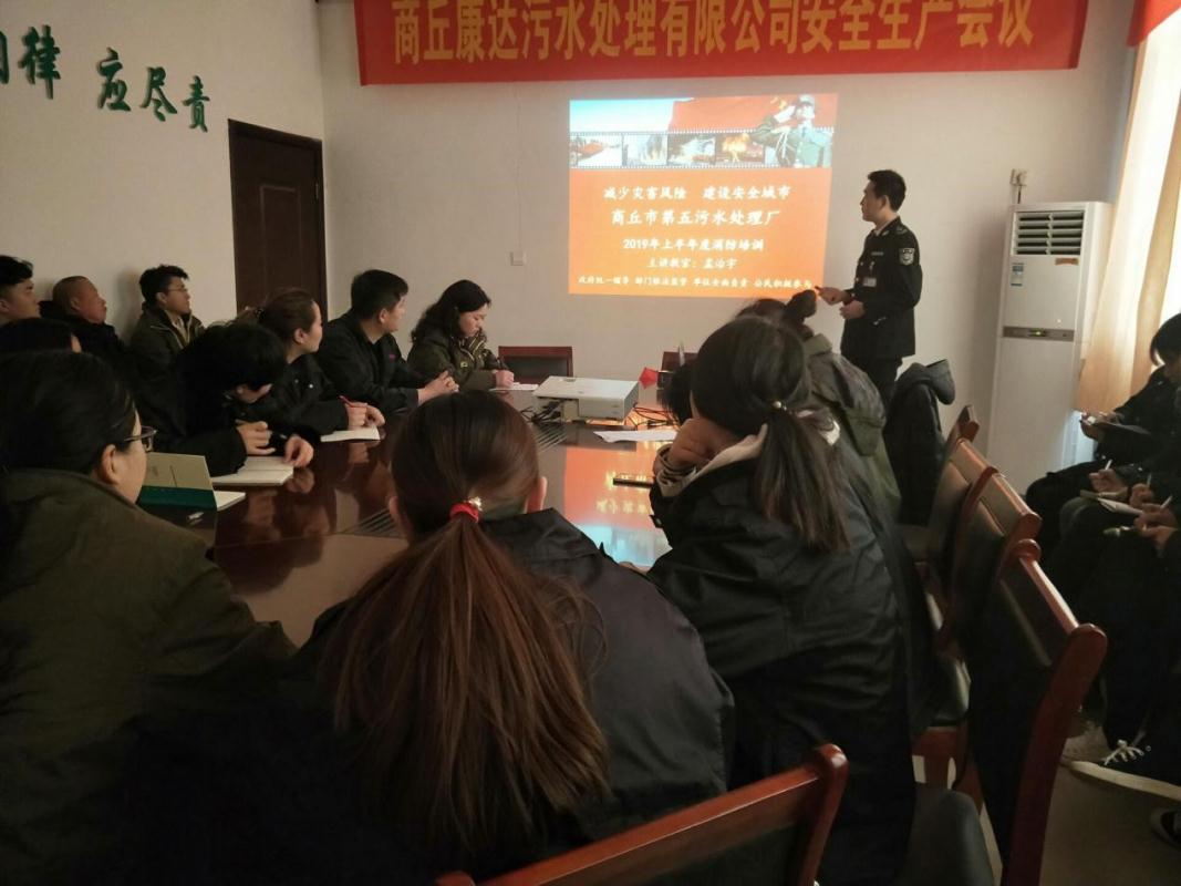 久久人妻内射无码一区三区