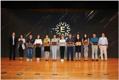 久久人妻内射无码一区三区