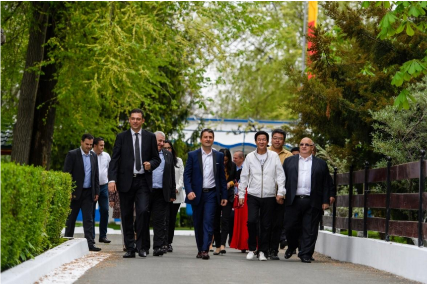 久久人妻内射无码一区三区