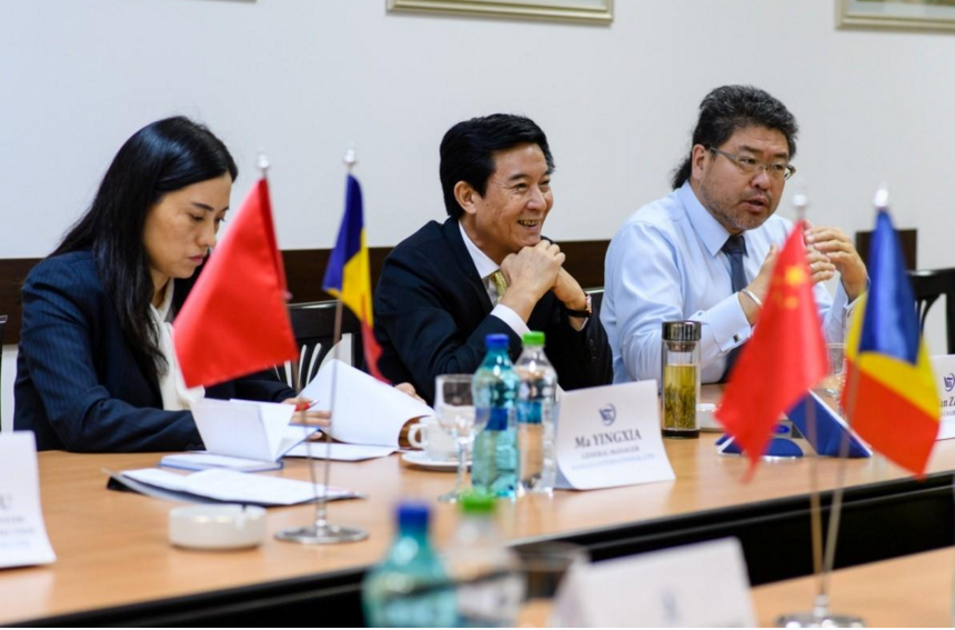 久久人妻内射无码一区三区