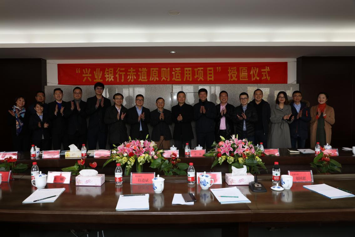 久久人妻内射无码一区三区