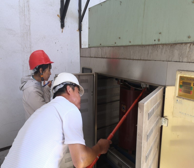 久久人妻内射无码一区三区