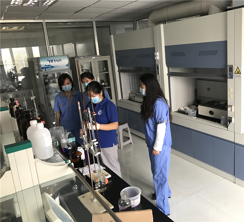 久久人妻内射无码一区三区