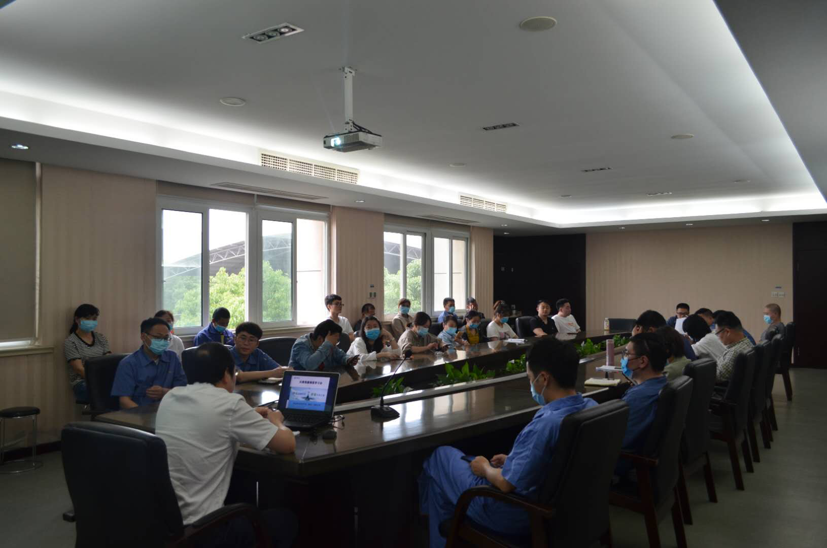 久久人妻内射无码一区三区