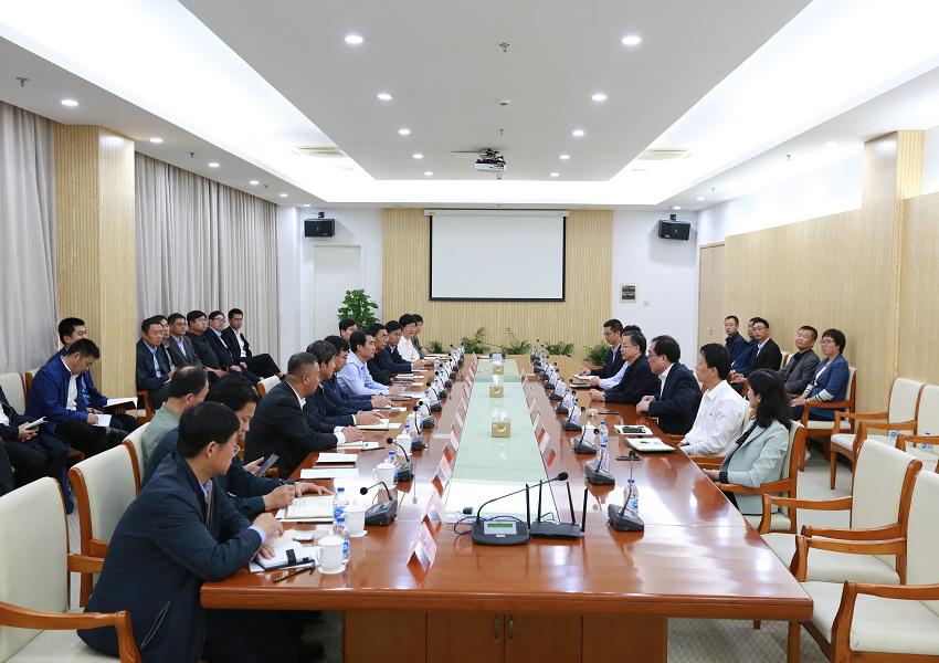 久久人妻内射无码一区三区