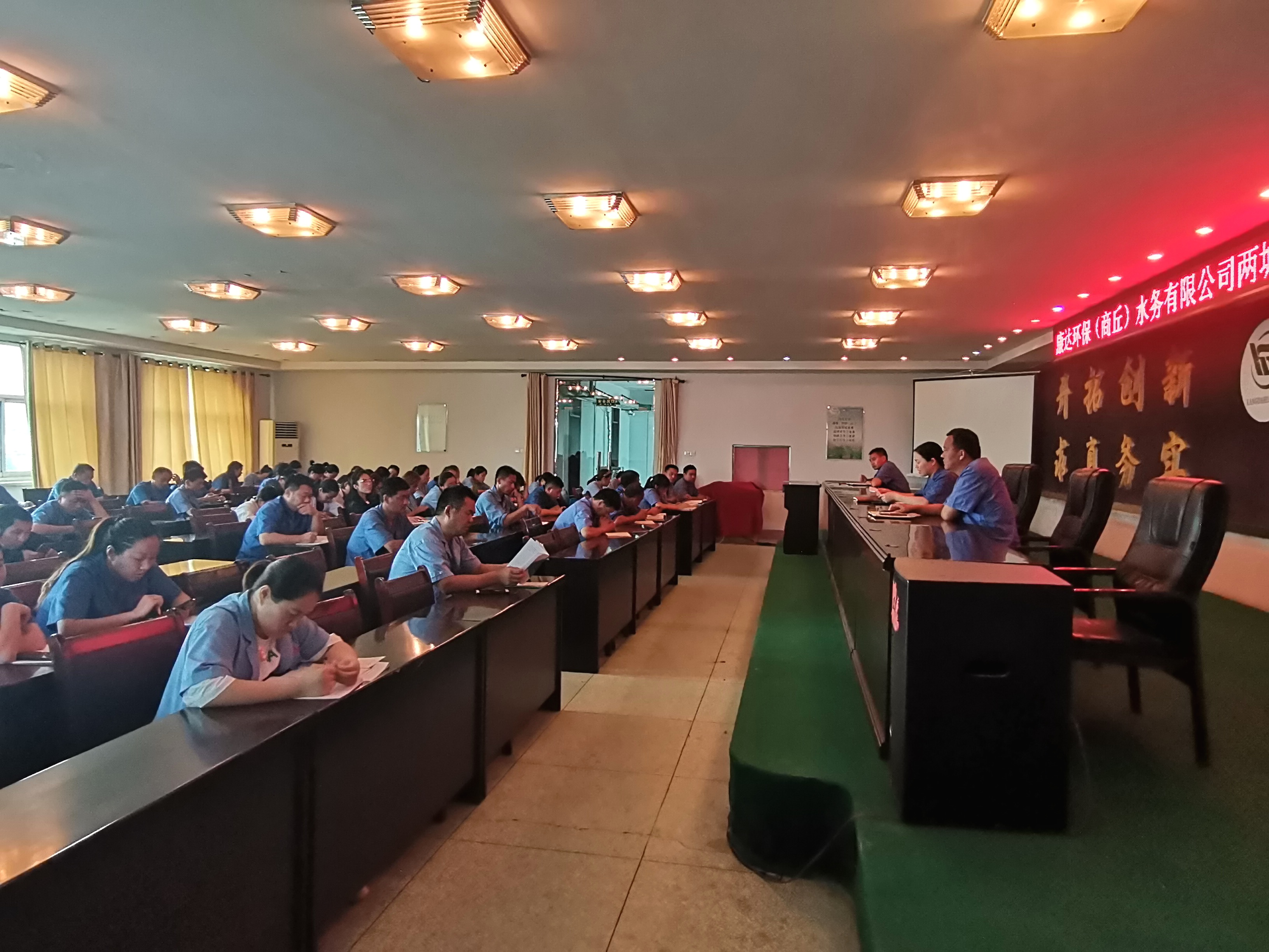 久久人妻内射无码一区三区