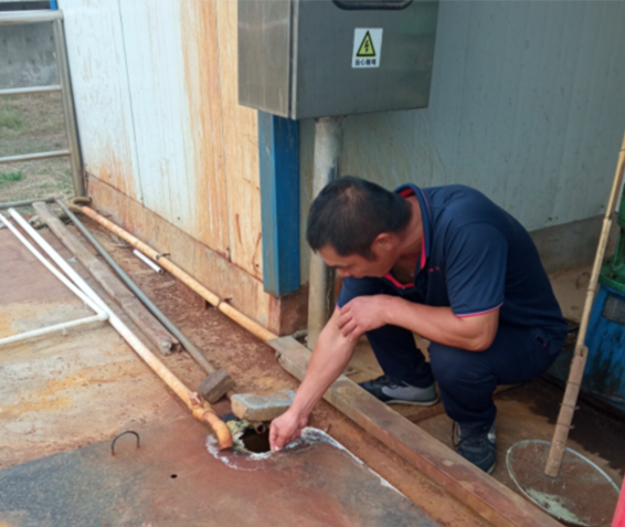 久久人妻内射无码一区三区