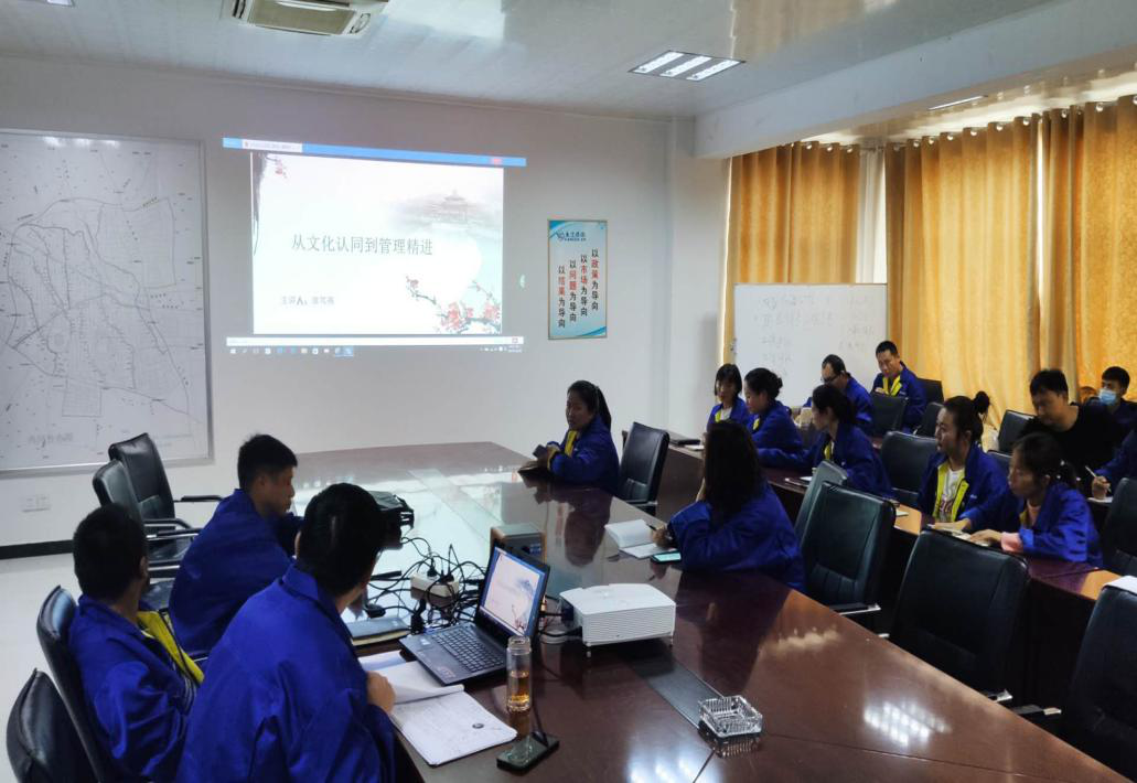 久久人妻内射无码一区三区