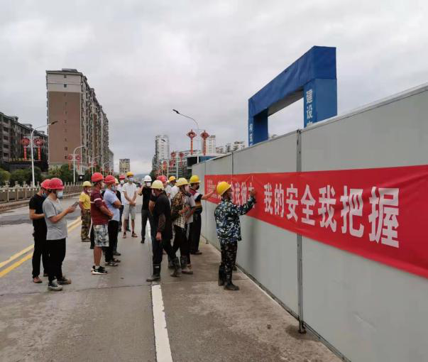 久久人妻内射无码一区三区