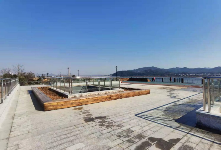 久久人妻内射无码一区三区