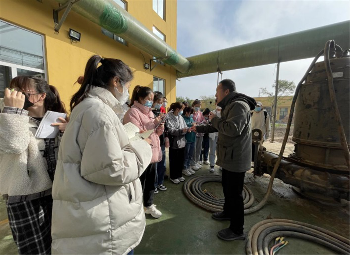 久久人妻内射无码一区三区